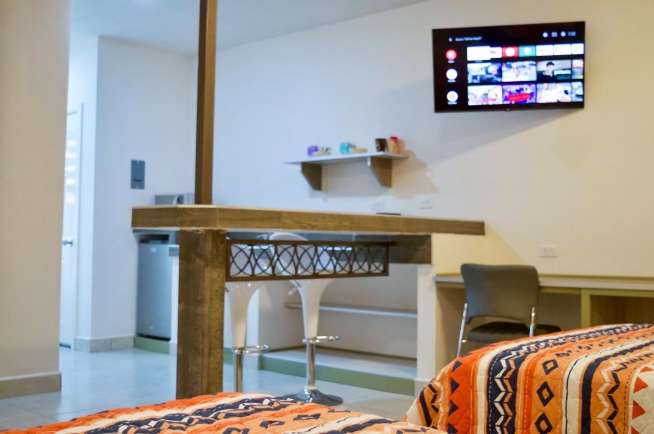Magnolias Suites Hotel Nuevo Casas Grandes Eksteriør bilde